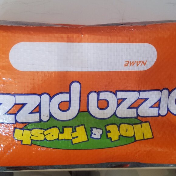 PIZZA PIZZA UNIVERSAL ORLANDO RESORT 2023 SPIDERMAN LUNCHBOX - Picture 6 of 11